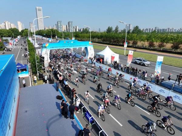 股票配资行业讨论 2600名选手巢湖畔追风！156公里全国自行车公开赛在合肥落幕_大皖新闻 | 安徽网